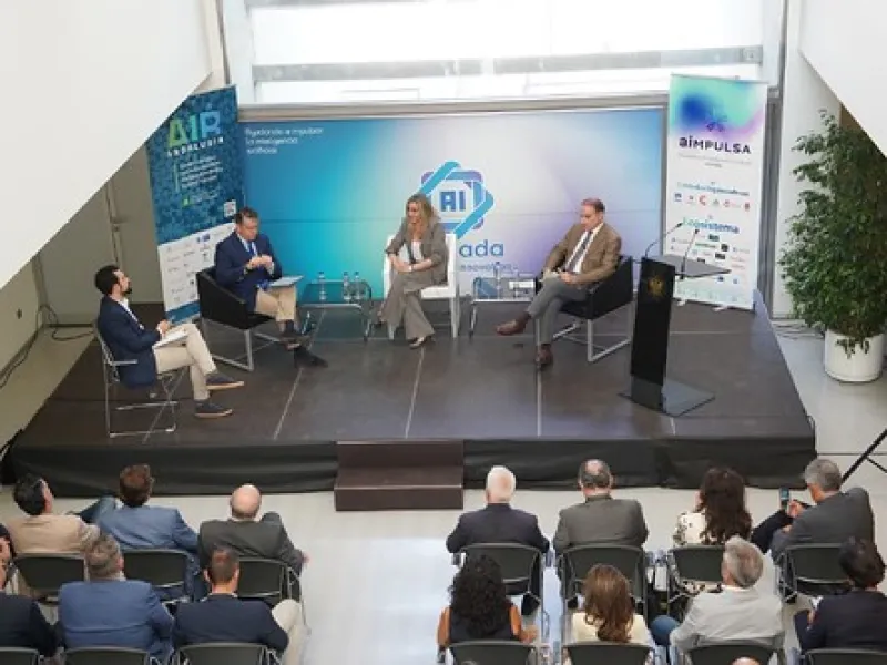 UGR-AI acoge el coloquio ‘Retos y oportunidades en la aplicación de la Inteligencia Artificial’